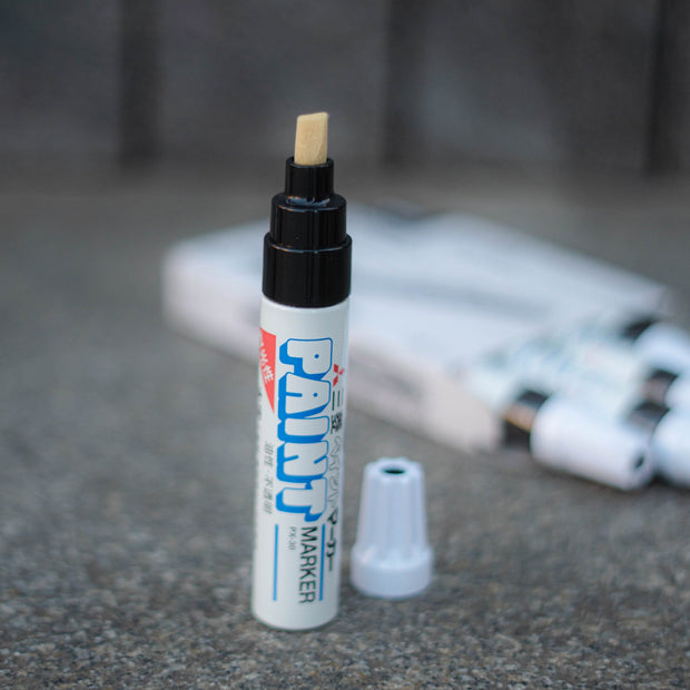 Rotulador Uni Paint PX-30 negro