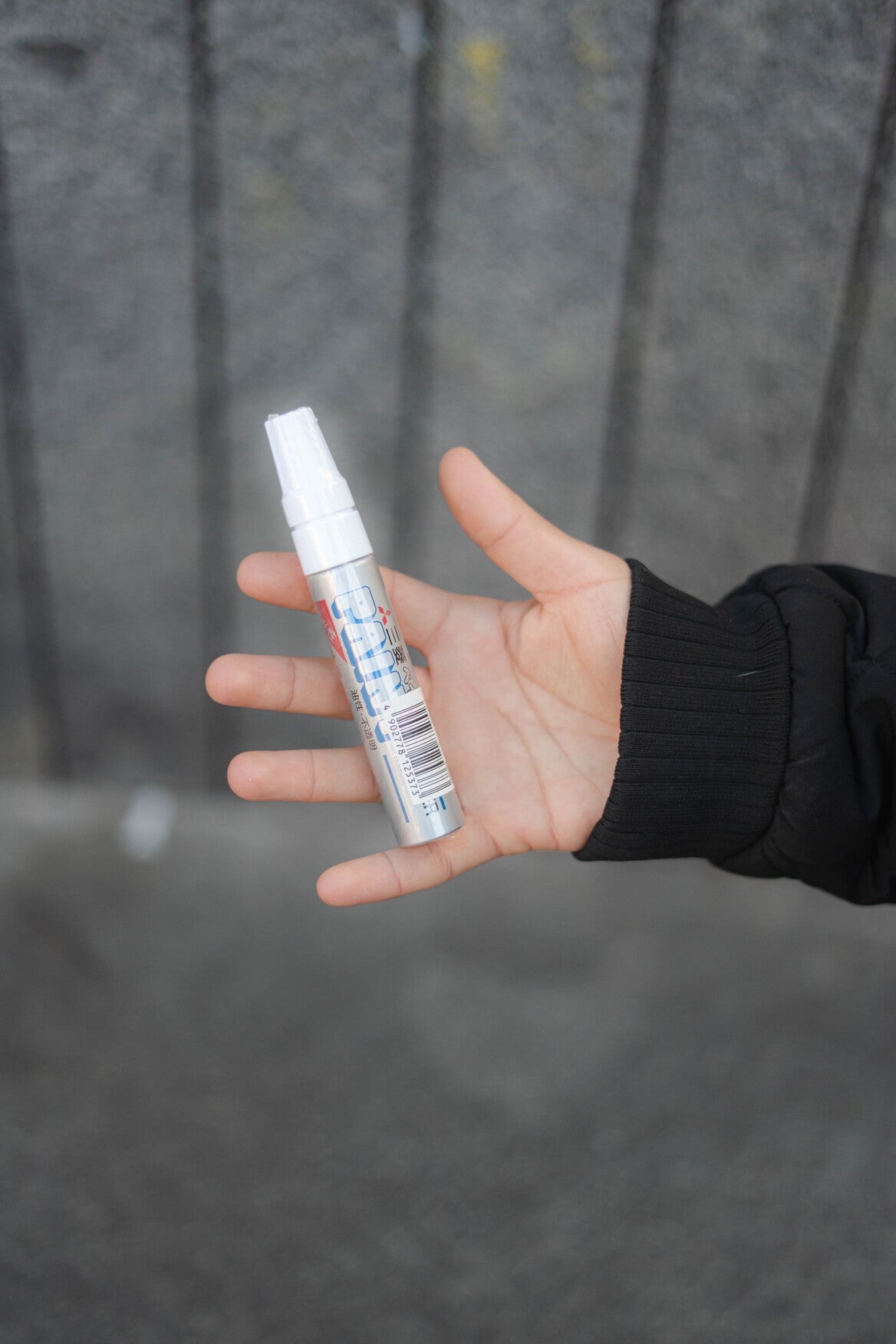 Rotulador Uni Paint PX-30